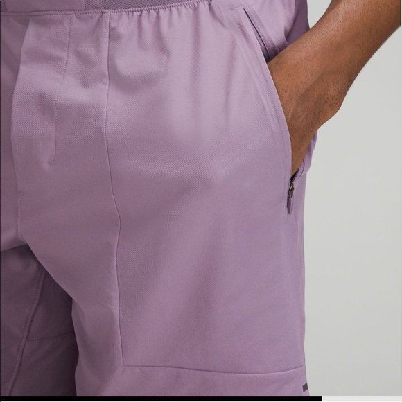 Men’s Lululemon shorts - Picture 3 of 5